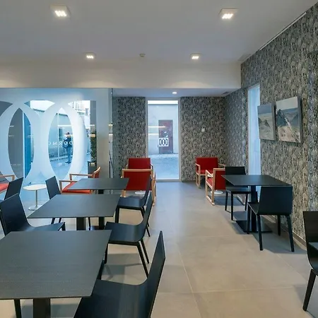 Dormos Ξενοδοχείο Καντίζ